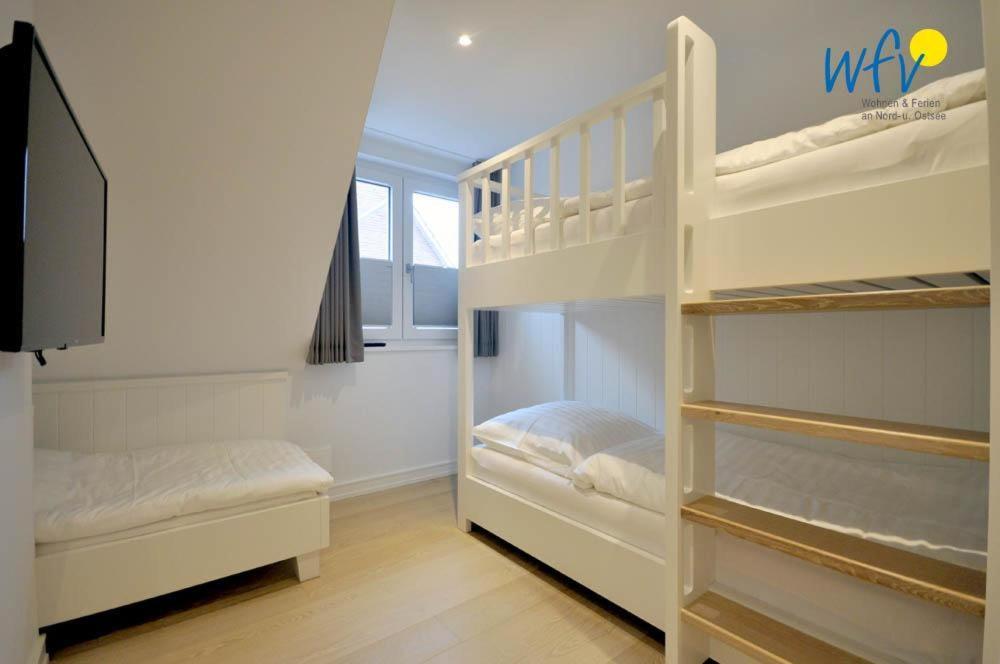 Achterhus - Ferienwohnung Inseltraum ユイスト エクステリア 写真