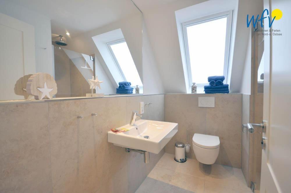 Achterhus - Ferienwohnung Inseltraum ユイスト エクステリア 写真